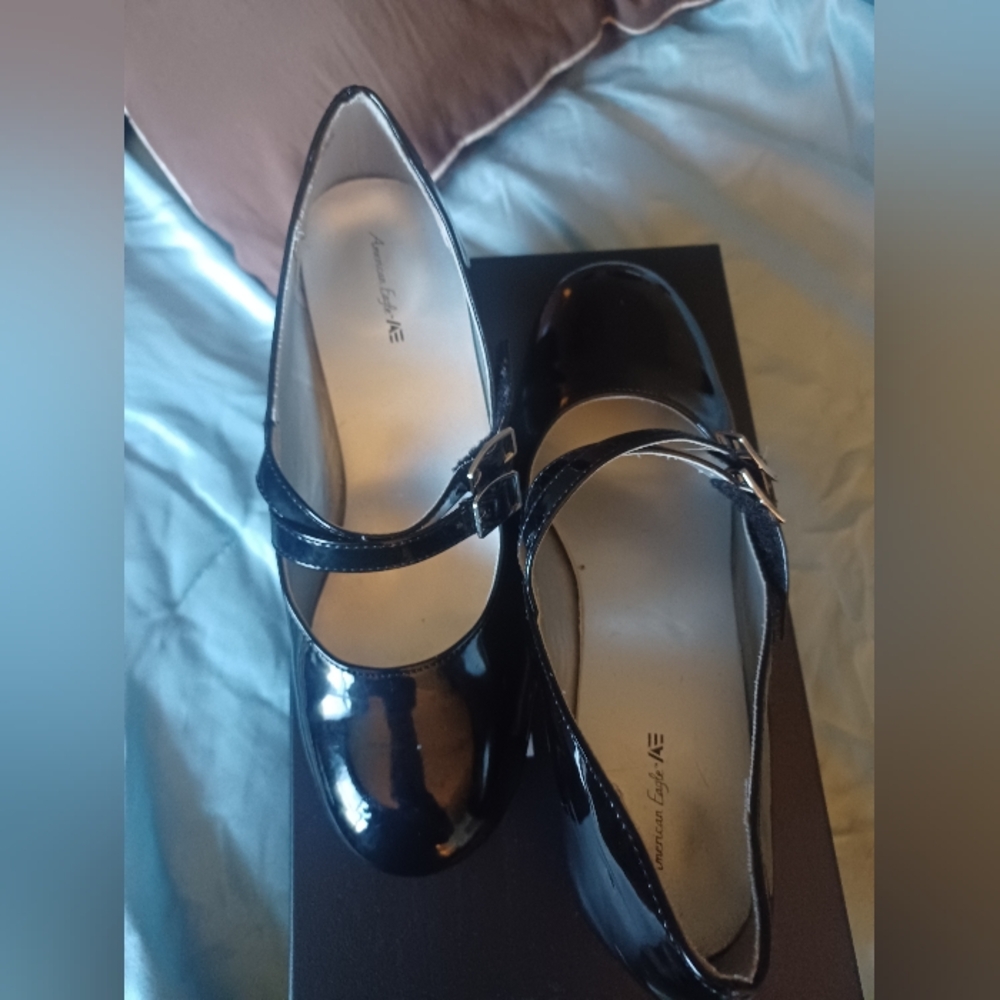Girl shoes size 4.5